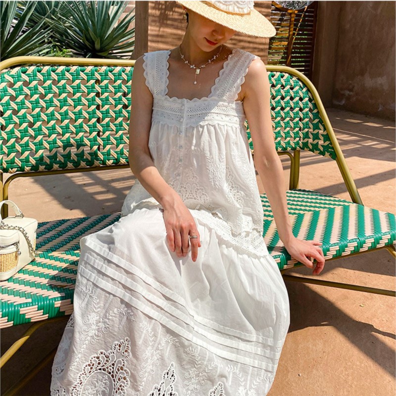Bohemian White Square-neck Ves - Embroidery Vest review and price