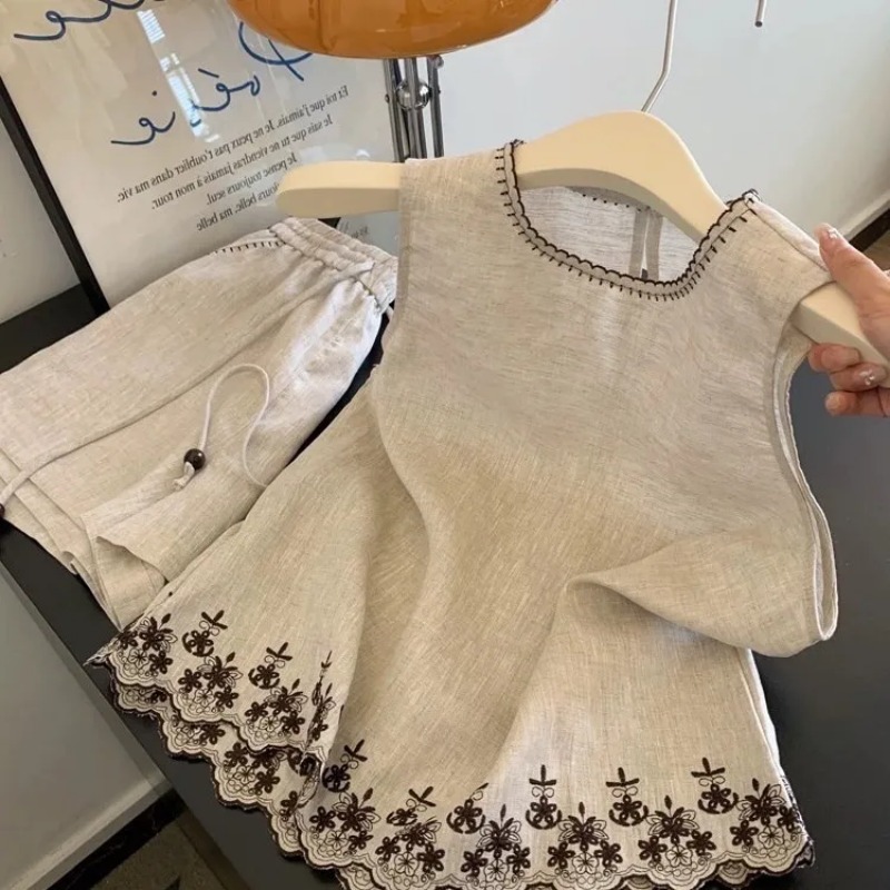 Simple Old Money Style Cotton  - Embroidery Vest review and price