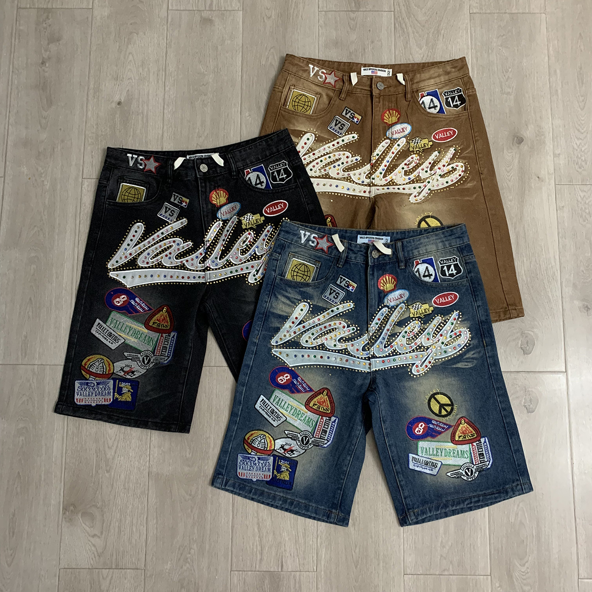 Shinning Diamond Letter Embroi - Embroidery Jeans Sakura review and price