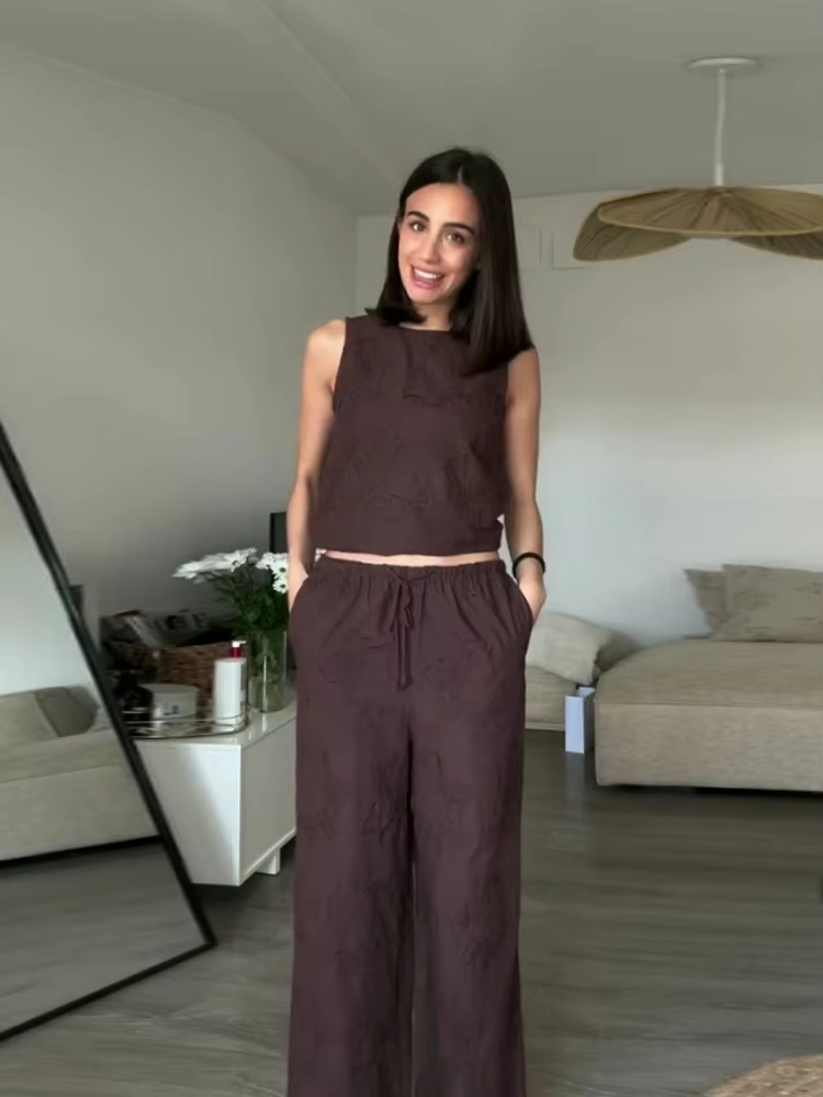 HH Women Solid Embroidery Pant - Embroidery Vest review and price