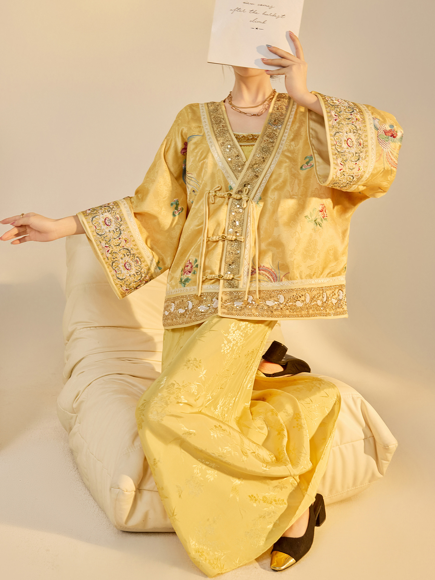 Autumn New Fashion V-neck High - Embroidery Fashion review and price