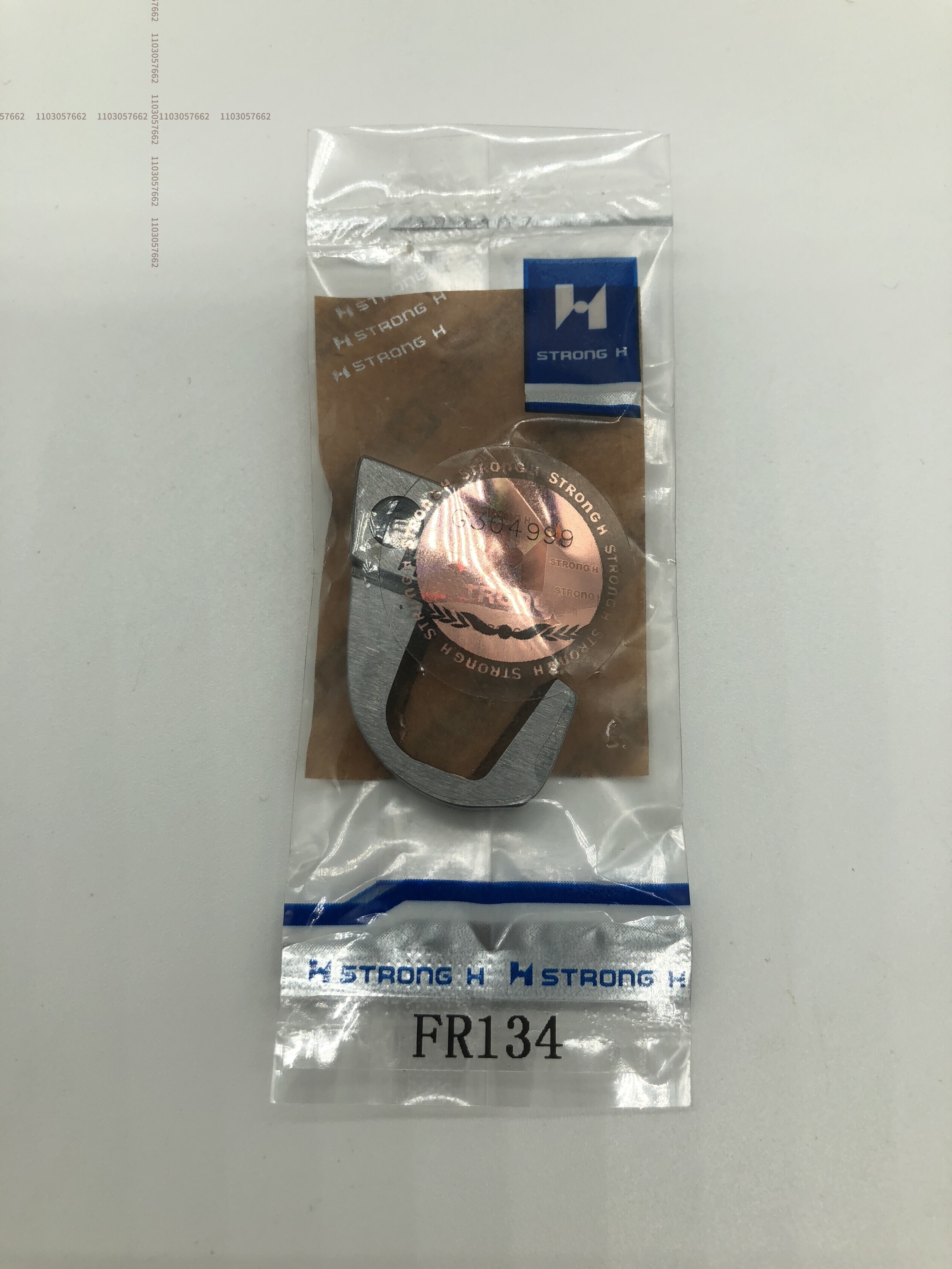 FR134 FR40J Blade Strong H Upp - Embroidery H&M review and price